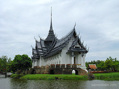 Ancient Siam Muang Boran Bangkok palace