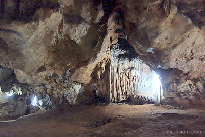 Chiang Dao cave