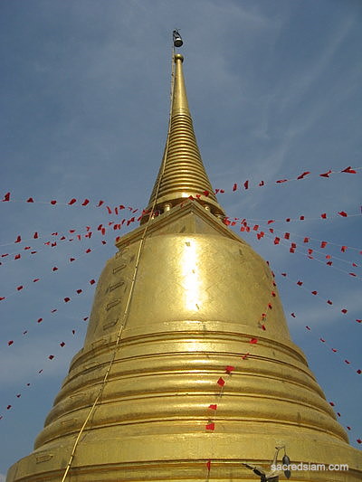 Wat Saket Golden Mount chedi
