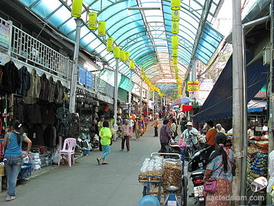 Street market in Mae Sai