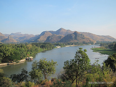Kanchanaburi River Khwae Noi