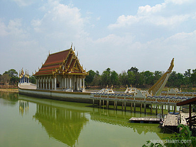 Ubon Ratchathani temples: Wat Ban Na Muang