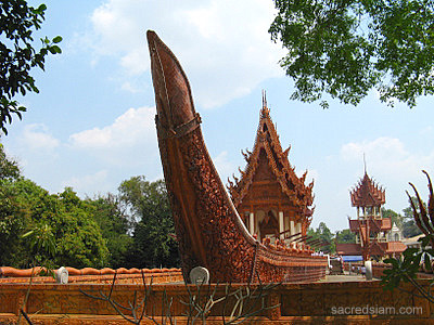 Wat Ban Na Muang Ubon Ratchathani