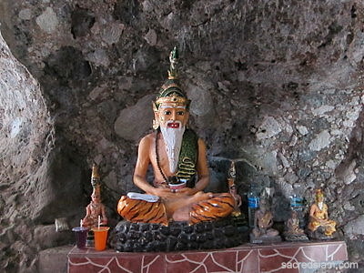Wat Ban Tham Cave Kanchanaburi ruesee