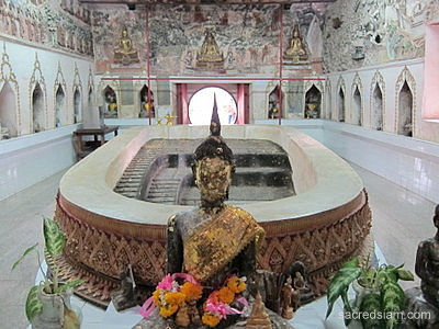 Wat Bang Kaphom Amphawa Samut Songkhram Buddha footprint