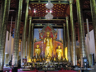 Wat Chedi Luang Chiang Mai Phra Chao Attarot