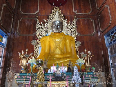 Wat Hua Wiang Mae Hong Son Buddha