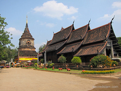 Wat Lok Molee Chiang Mai chedi viharn