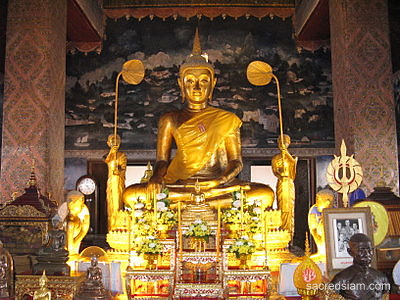 Wat Maha Samanaram Phetchaburi Buddha image