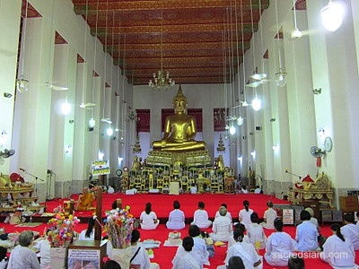 Wat Mahathat Bangkok ubosot Visakha Bucha
