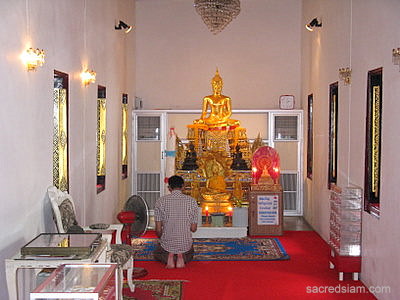 Wat Mahathat Bangkok Viharn Noi