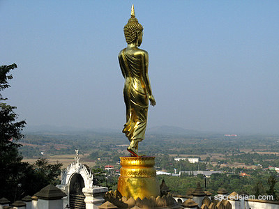 Wat Phra That Khao Noi Nan walking Buddha