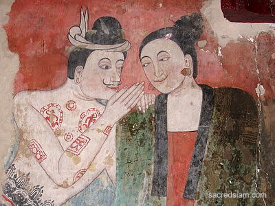 Wat Phumin Nan whispering man mural