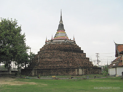 Wat Ratburana Phitsanulok chedi