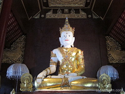 Wat Ratchamontian Chiang Mai ornamented Buddha
