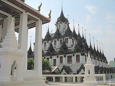 Wat Ratchanadda Loha Prasat