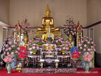 Wat Yannawa ubosot Buddha